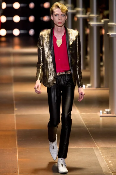 Look 4